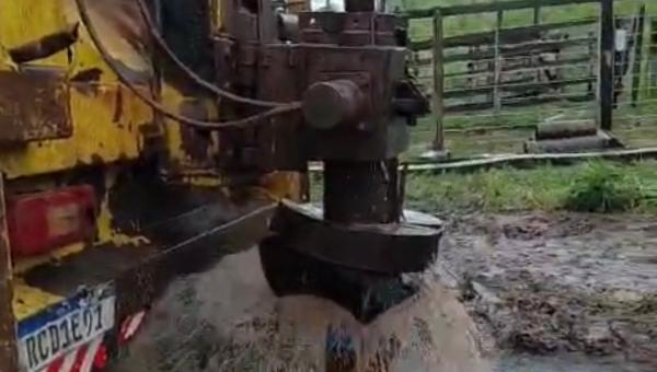 Itaguatins beneficia agricultores familiares com perfuração de poço na zona rural