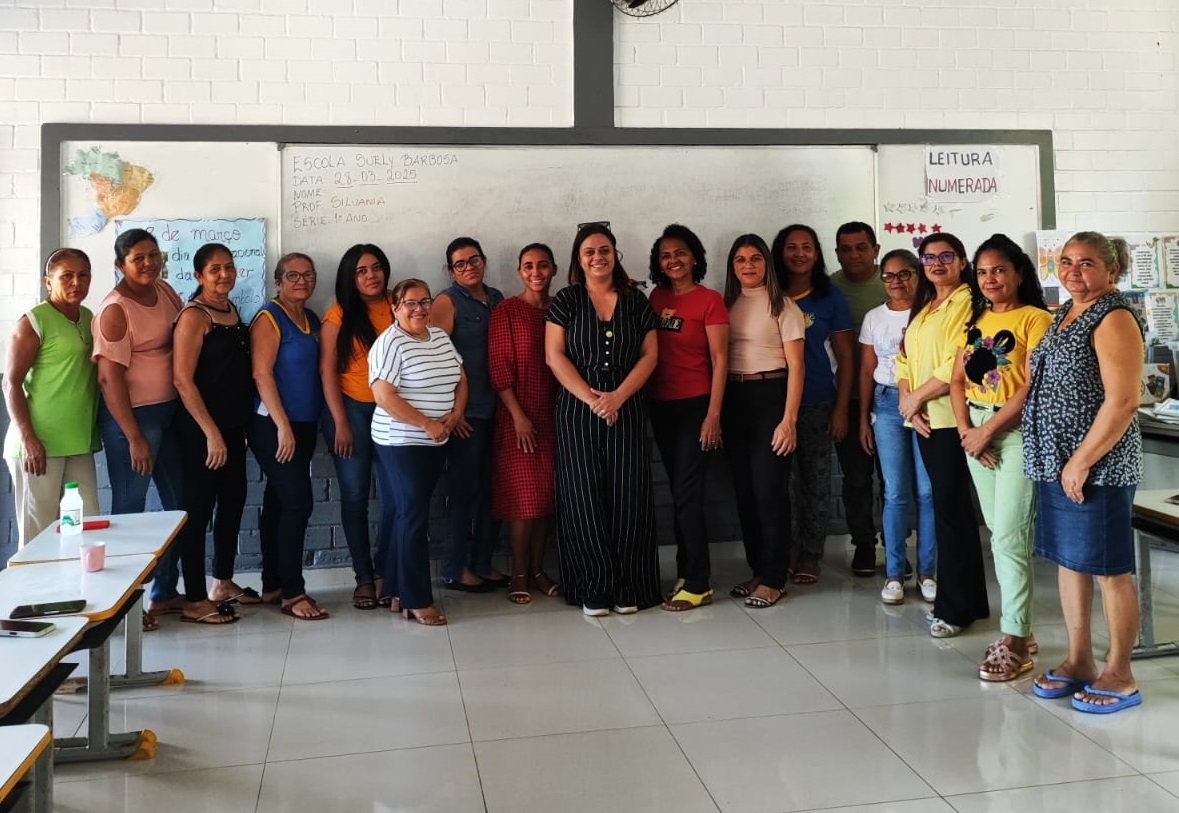 Palestra destaca importância da parceria saúde e escolas em Itaguatins