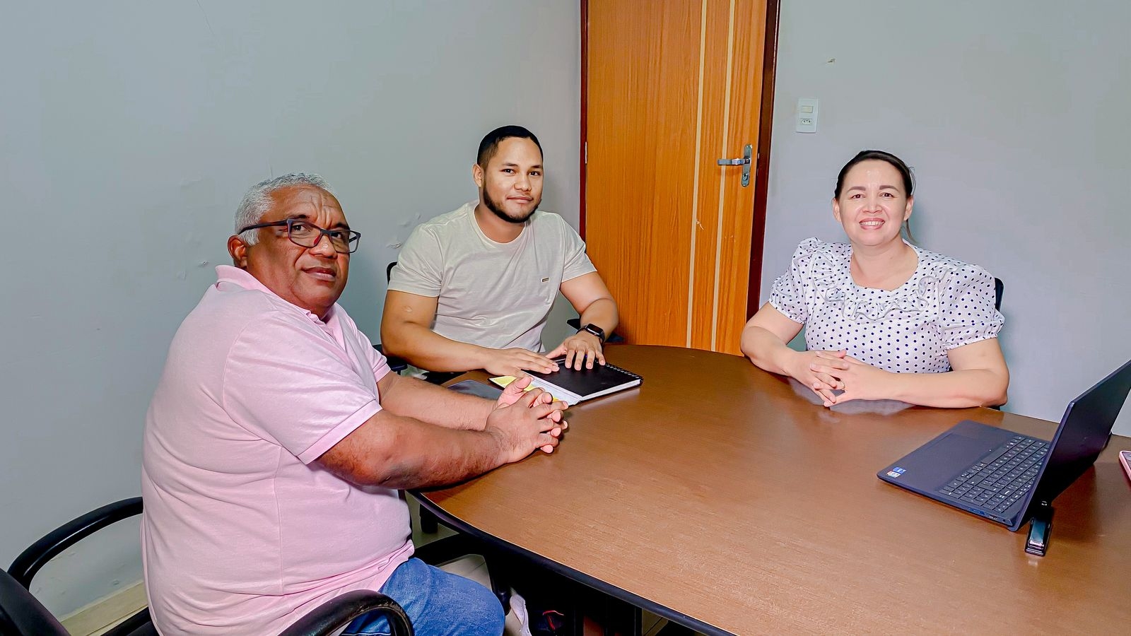Sala do Empreendedor de Itaguatins recebe visita da equipe do Sebrae