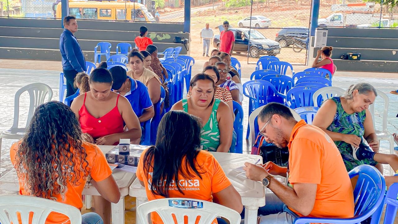 Parceria entre Prefeitura e Energisa inicia com serviços à população de Itaguatins