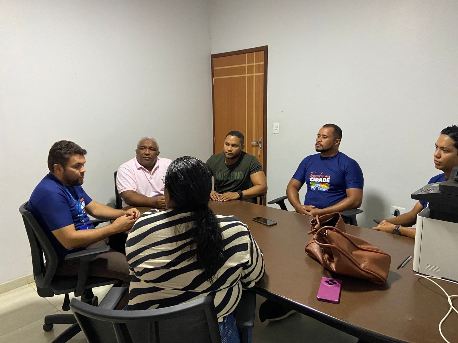 Secretários se reúnem com consultores do Sebrae para diagnóstico de desenvolvimento local e educação em Itaguatins